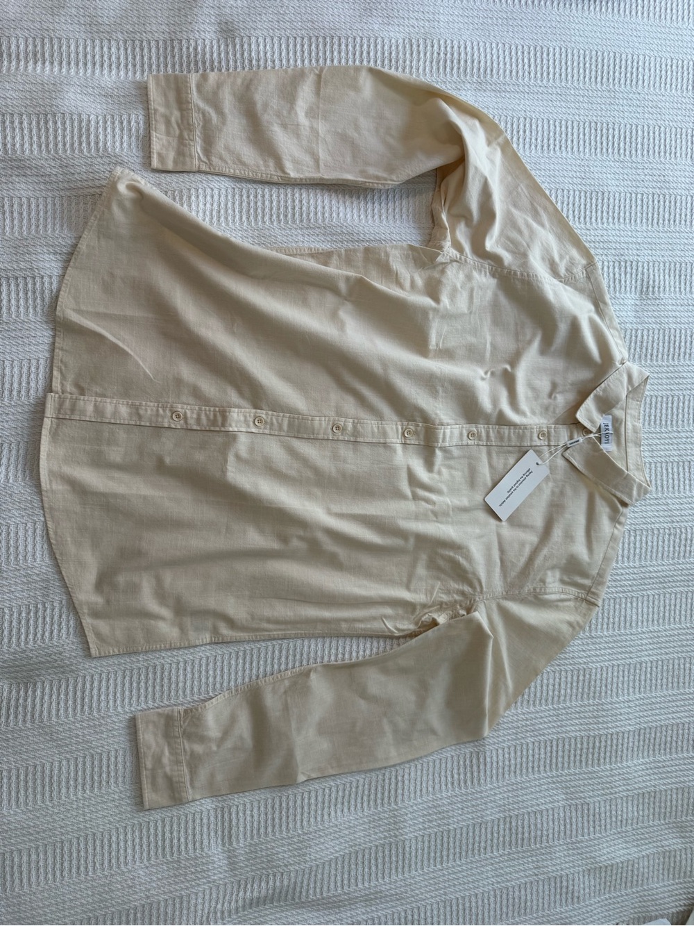 Classic Linen Button-Up